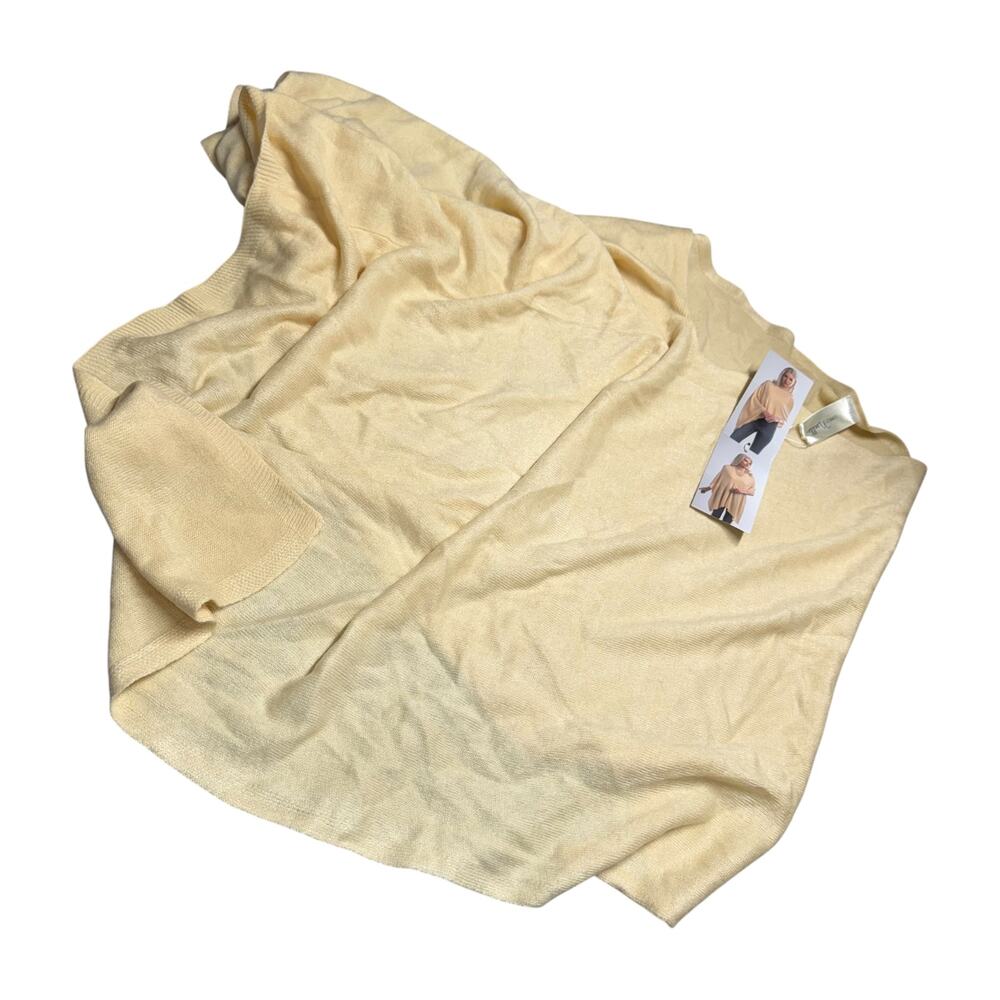Simply Noelle Butter Yellow Knit Poncho Cape One Size NWT - Picture 2 of 7
